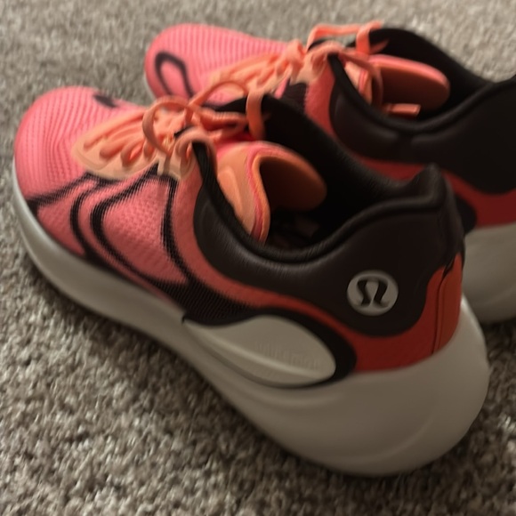 Lululemon men’s Beyond feel - Picture 2 of 5